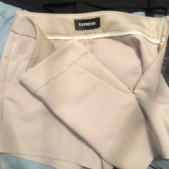 Express shorts - Picture 3 of 3